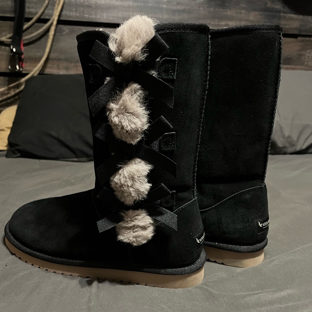 Koolaburra by Ugg  size:9